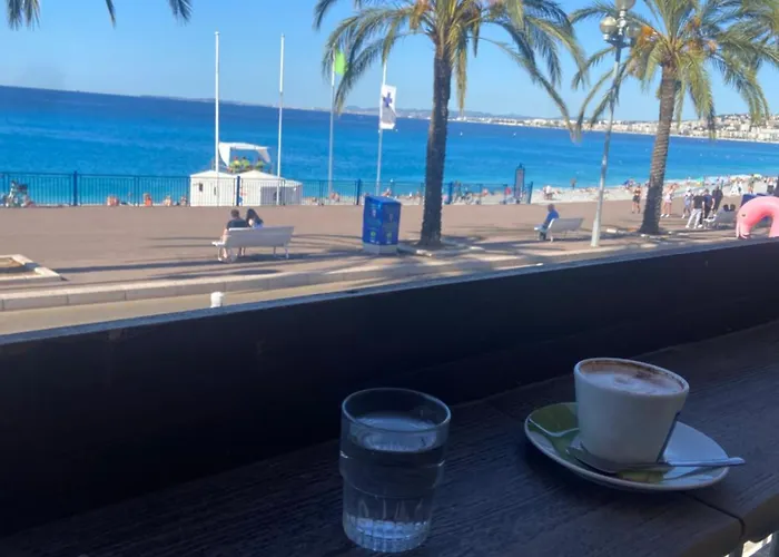 Villa Avec Piscine Chauffee Collines Nice