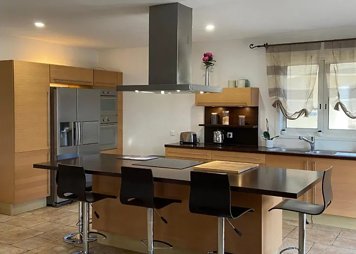 Avec Piscine Chauffée Collines Villa