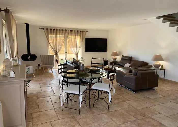 Avec Piscine Chauffée Collines Villa *