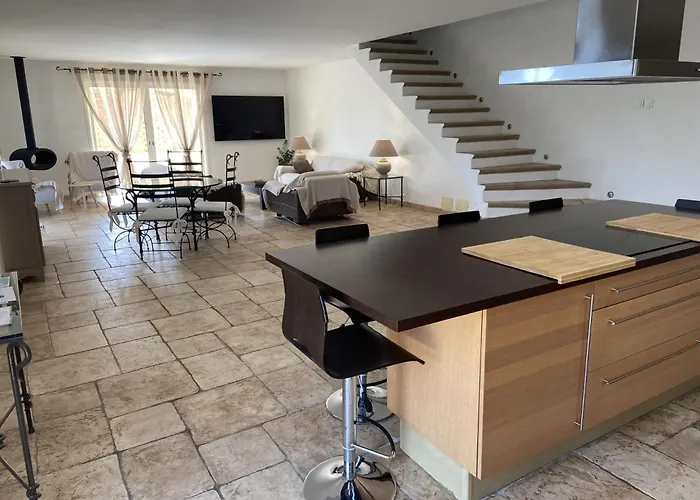 Villa Avec Piscine Chauffee Collines Nice